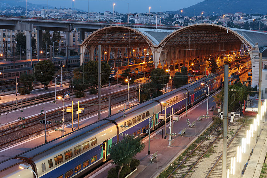 TGV 탑승 이동
