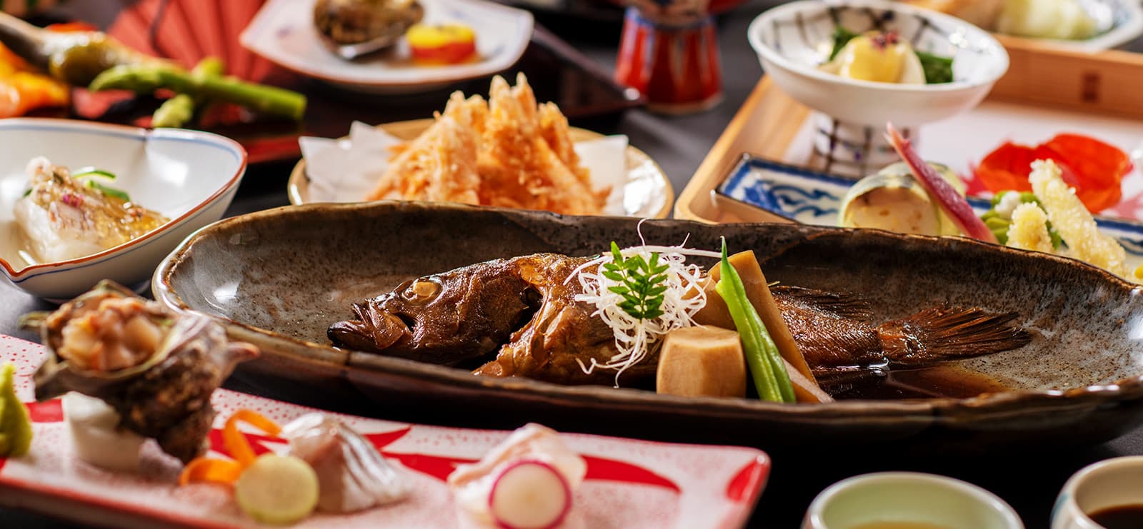 시키시마칸 가이세키 디너 코스 즐기기🍲