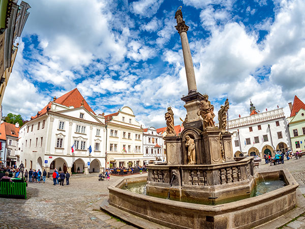 스보르노시티 광장