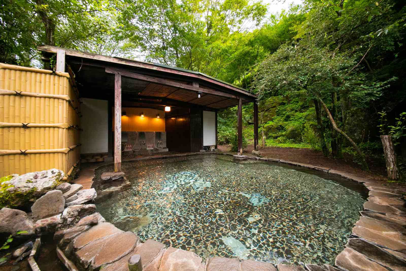 사진:큐슈3일#부산출발#카멜리아#전통온천 호텔1박#료칸호텔#가이세키#라라포트#히타 마메다마치#후쿠오카